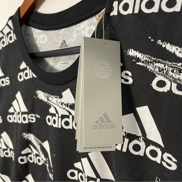 Adidas men Brand’s love all over logo printed Tshirt black white size XL NWT - Picture 6 of 10
